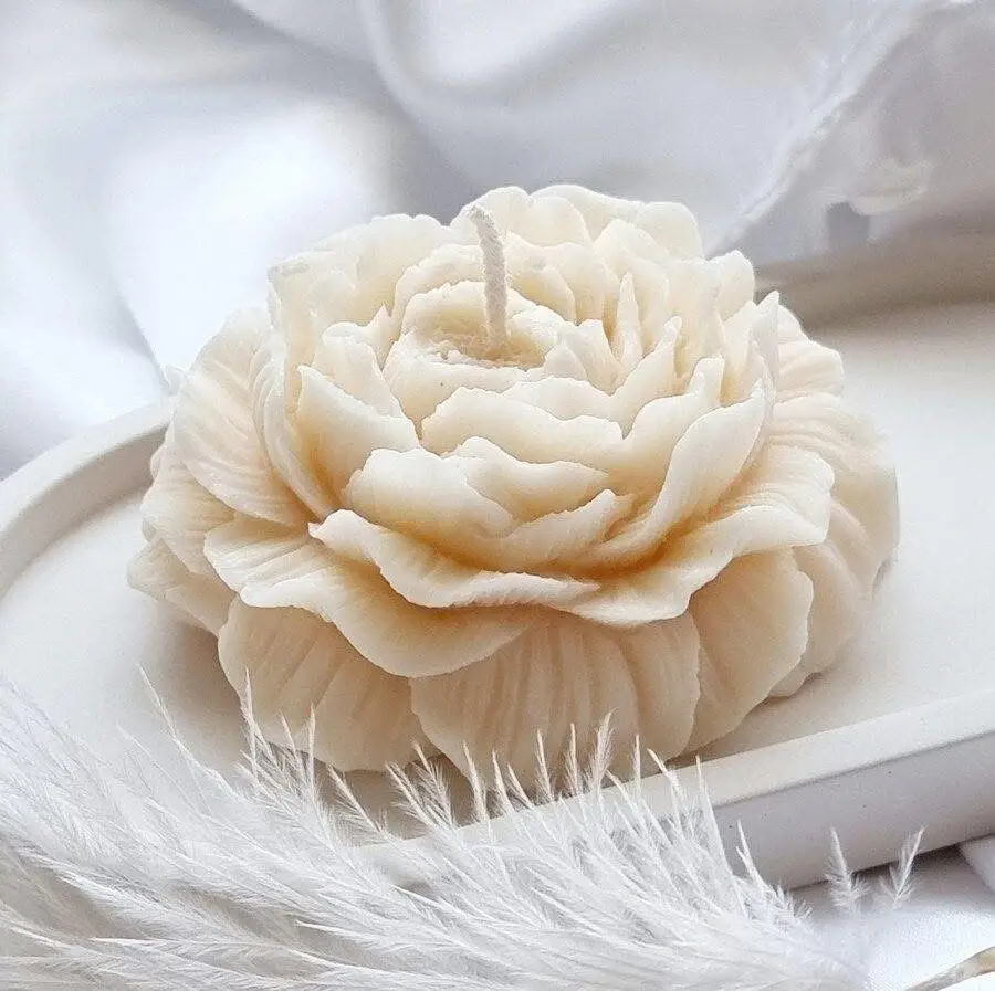 Personalised Peony Flower Candle NZ | Keepsake Party Favours & Gift Ideas - Image 3