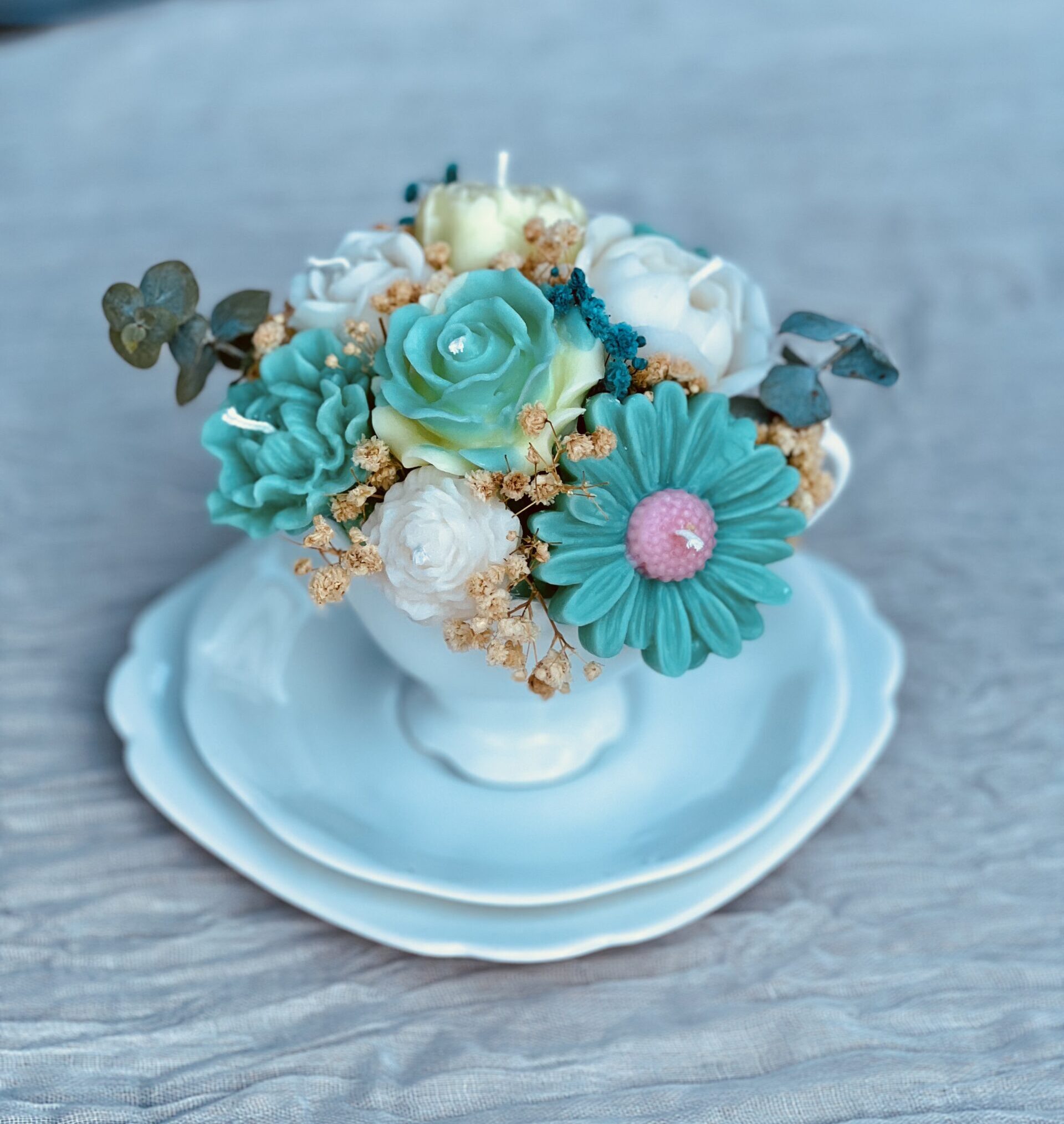 scented flower candle cup from la sol studio